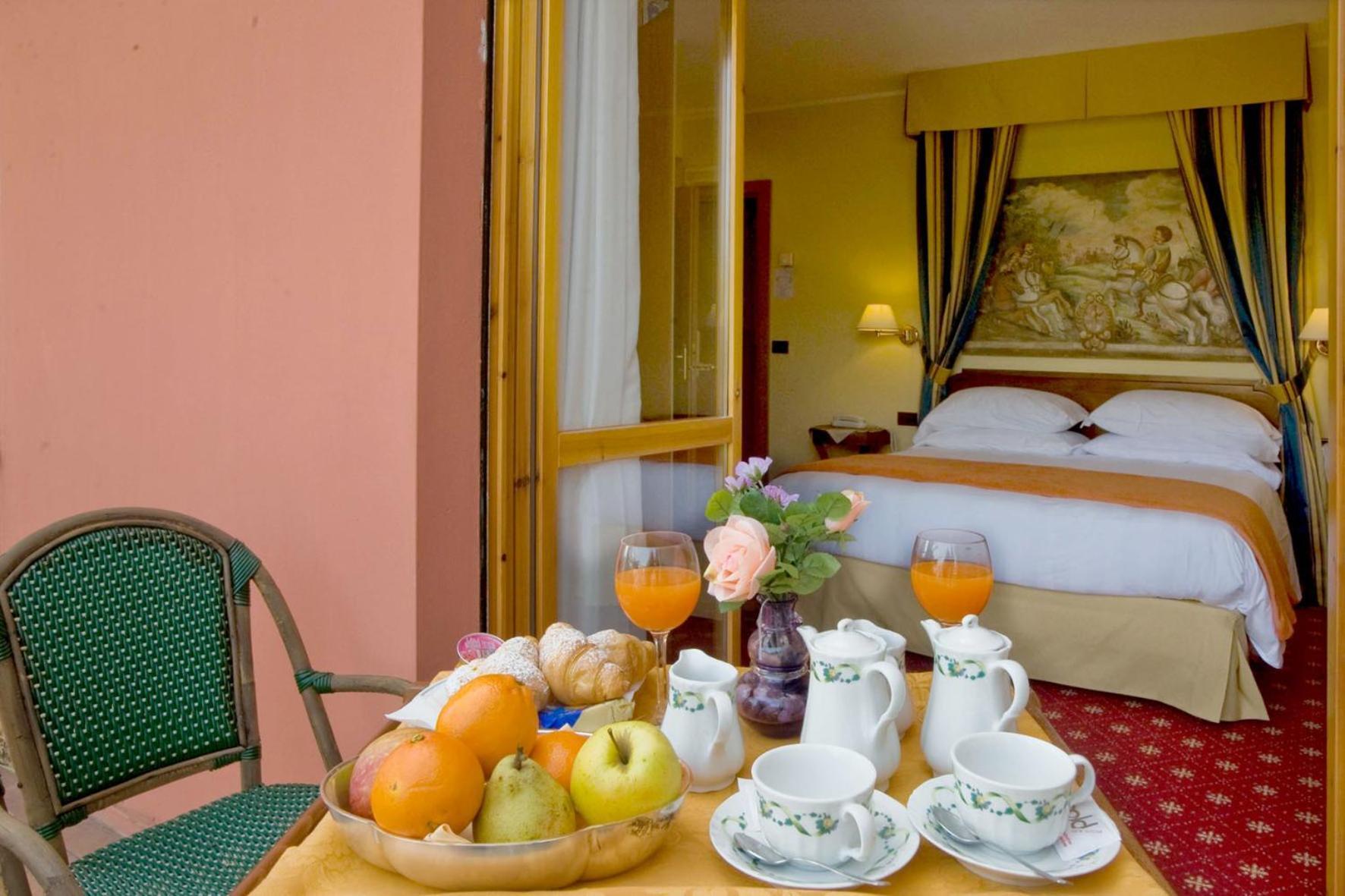 Hotel Ferrari Salsomaggiore Terme Exterior photo