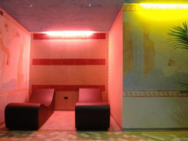 Hotel Ferrari Salsomaggiore Terme Exterior photo