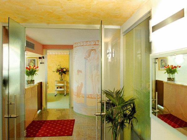 Hotel Ferrari Salsomaggiore Terme Exterior photo