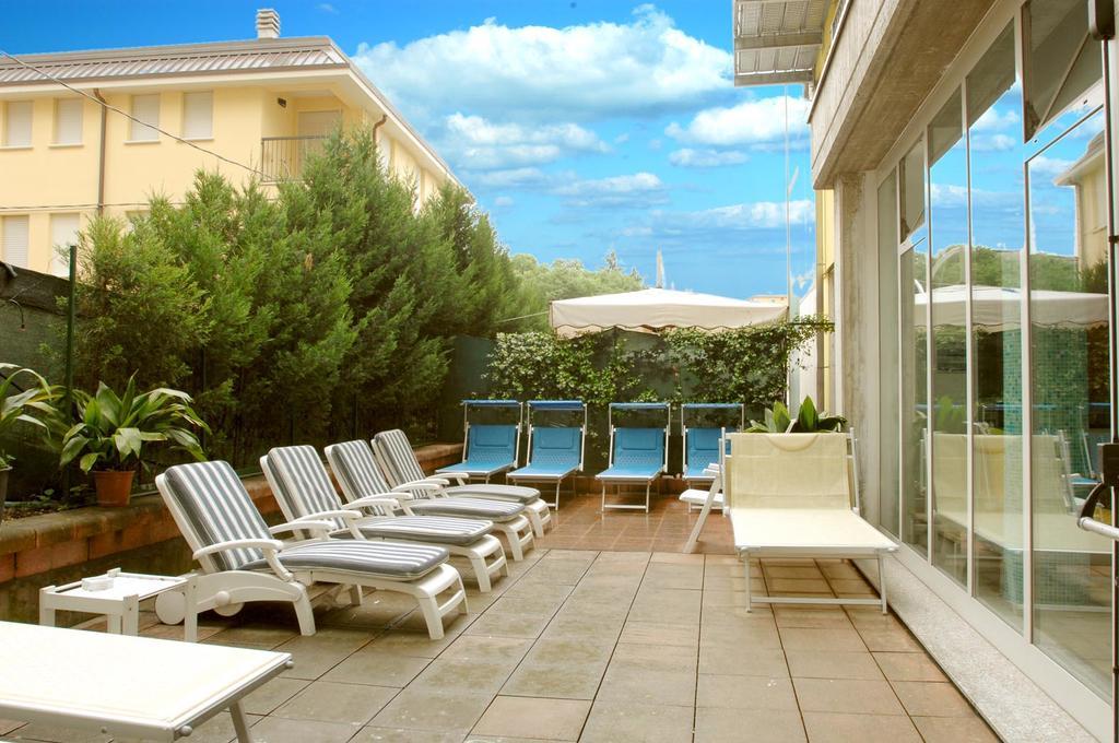 Hotel Ferrari Salsomaggiore Terme Exterior photo