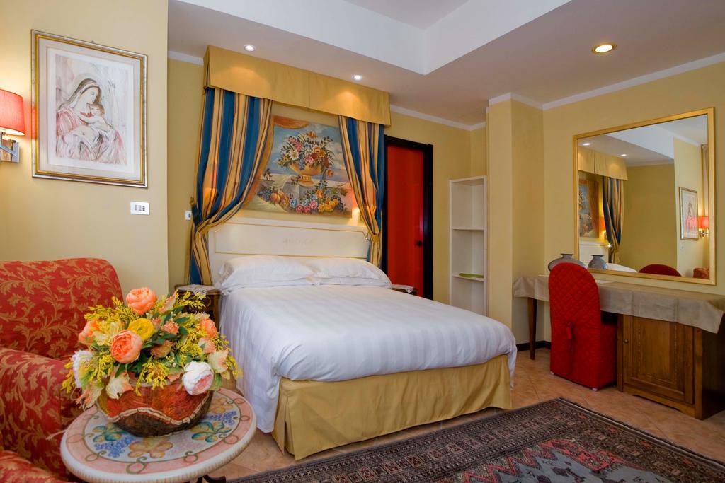 Hotel Ferrari Salsomaggiore Terme Exterior photo