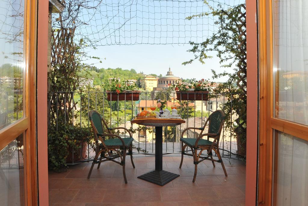 Hotel Ferrari Salsomaggiore Terme Exterior photo