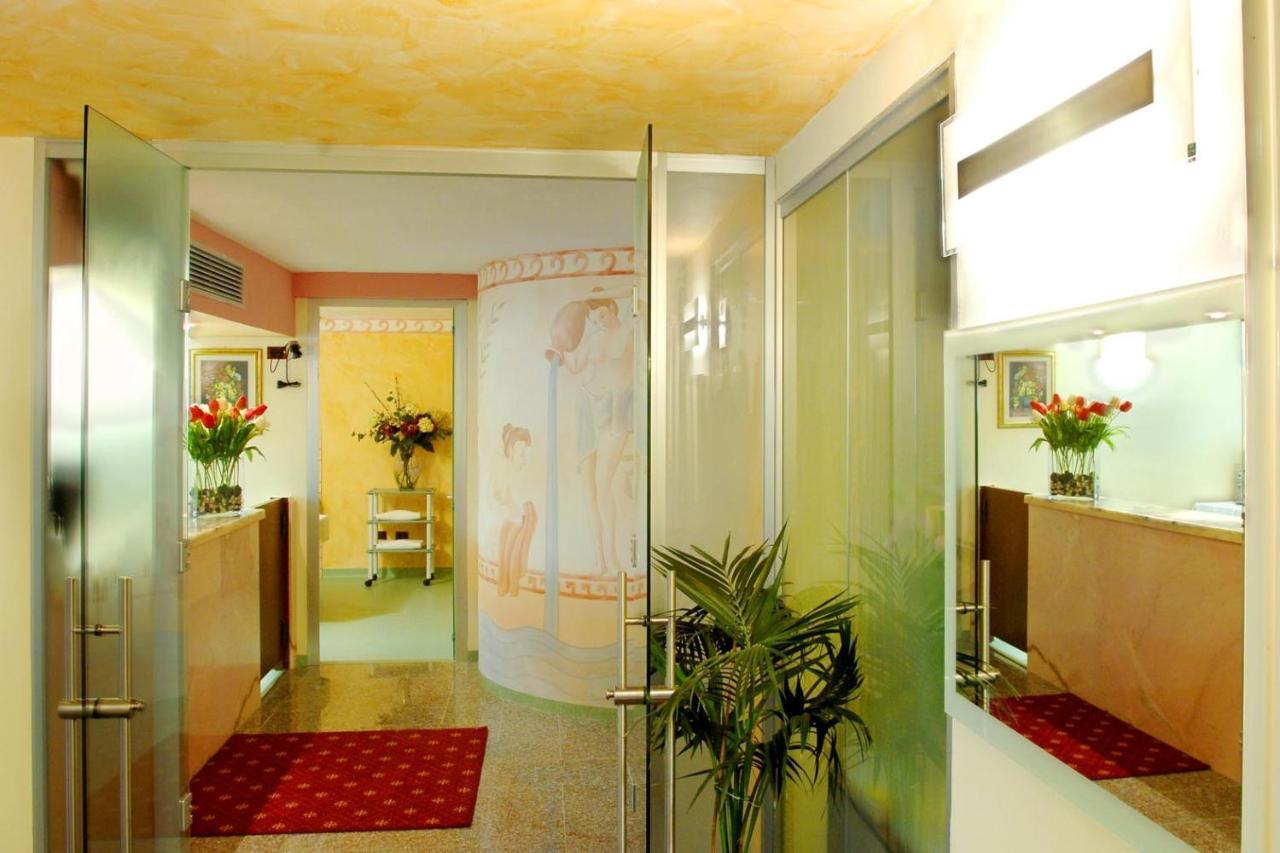 Hotel Ferrari Salsomaggiore Terme Exterior photo